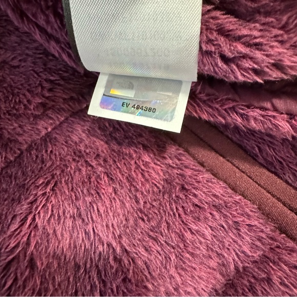 The North Face Women’s Reversible Vest Burgundy Full Zip Fur Jacket Sz Large - Picture 11 of 12